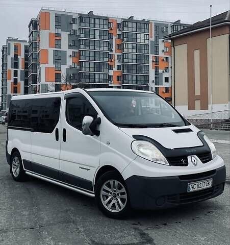Белый Рено Трафик, объемом двигателя 2 л и пробегом 450 тыс. км за 12200 $, фото 13 на Automoto.ua