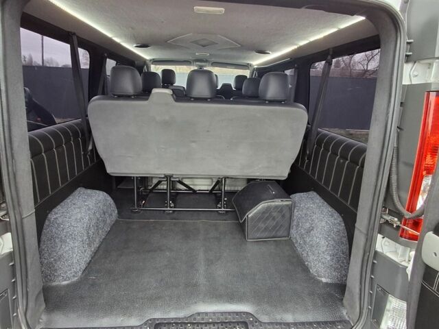 Белый Рено Трафик, объемом двигателя 2 л и пробегом 3 тыс. км за 11999 $, фото 5 на Automoto.ua