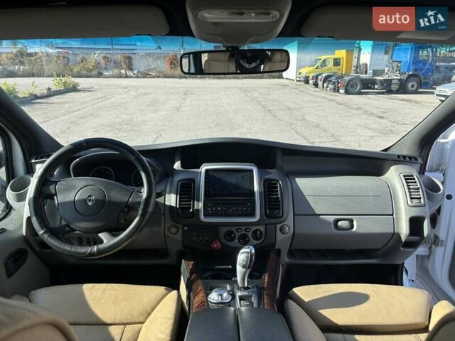 Білий Рено Трафік, об'ємом двигуна 2 л та пробігом 279 тис. км за 9900 $, фото 28 на Automoto.ua