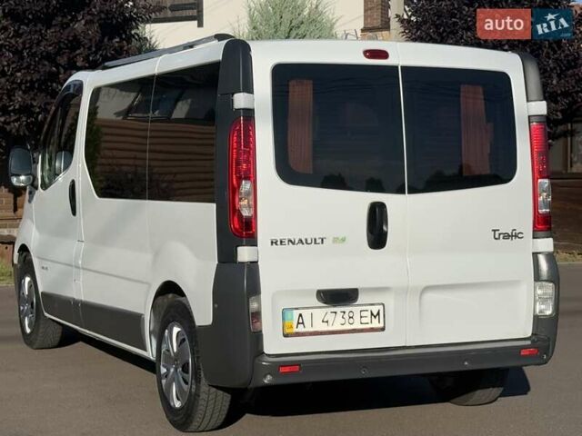 Белый Рено Трафик, объемом двигателя 2 л и пробегом 200 тыс. км за 11500 $, фото 14 на Automoto.ua