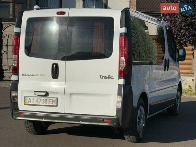 Белый Рено Трафик, объемом двигателя 2 л и пробегом 200 тыс. км за 11500 $, фото 19 на Automoto.ua