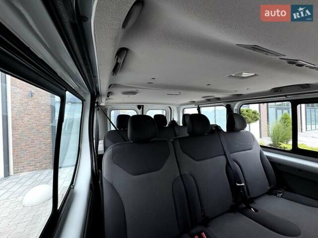 Білий Рено Трафік, об'ємом двигуна 2 л та пробігом 210 тис. км за 14990 $, фото 16 на Automoto.ua