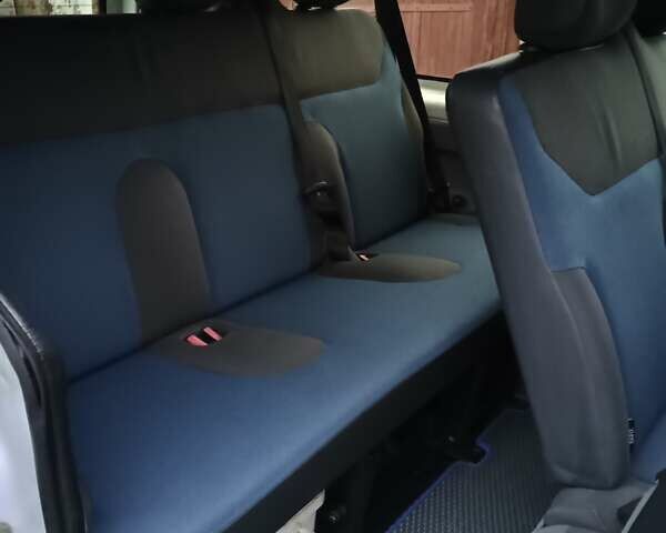 Білий Рено Трафік, об'ємом двигуна 2 л та пробігом 350 тис. км за 12000 $, фото 11 на Automoto.ua