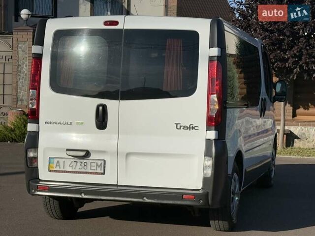 Белый Рено Трафик, объемом двигателя 2 л и пробегом 200 тыс. км за 11500 $, фото 17 на Automoto.ua
