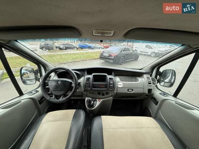 Білий Рено Трафік, об'ємом двигуна 2 л та пробігом 385 тис. км за 11000 $, фото 8 на Automoto.ua