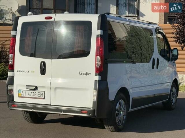 Белый Рено Трафик, объемом двигателя 2 л и пробегом 200 тыс. км за 11500 $, фото 22 на Automoto.ua