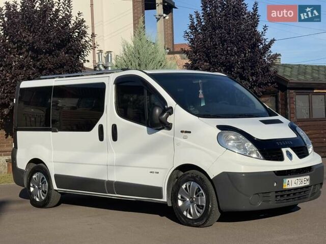 Белый Рено Трафик, объемом двигателя 2 л и пробегом 200 тыс. км за 11500 $, фото 9 на Automoto.ua