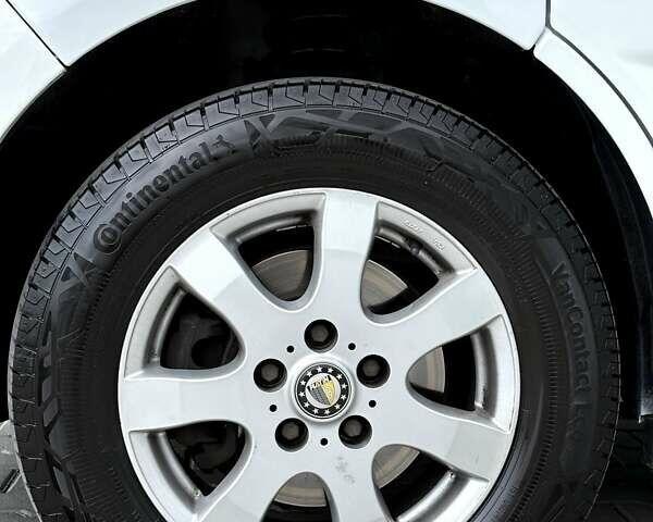 Білий Рено Трафік, об'ємом двигуна 2 л та пробігом 210 тис. км за 14990 $, фото 42 на Automoto.ua