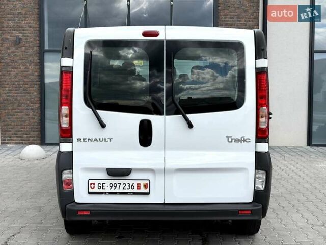 Білий Рено Трафік, об'ємом двигуна 2 л та пробігом 210 тис. км за 14990 $, фото 13 на Automoto.ua