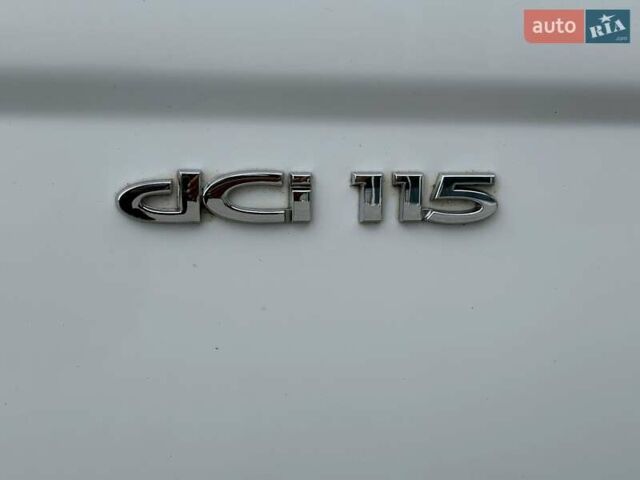 Білий Рено Трафік, об'ємом двигуна 2 л та пробігом 210 тис. км за 14990 $, фото 50 на Automoto.ua