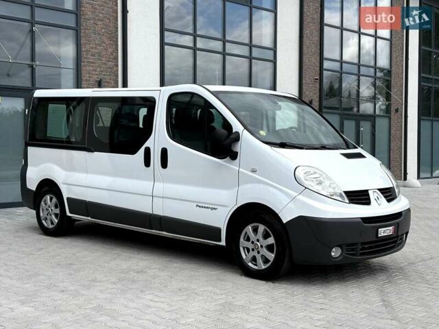 Білий Рено Трафік, об'ємом двигуна 2 л та пробігом 210 тис. км за 14990 $, фото 3 на Automoto.ua
