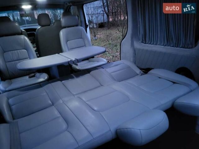 Белый Рено Трафик, объемом двигателя 2 л и пробегом 207 тыс. км за 11890 $, фото 91 на Automoto.ua