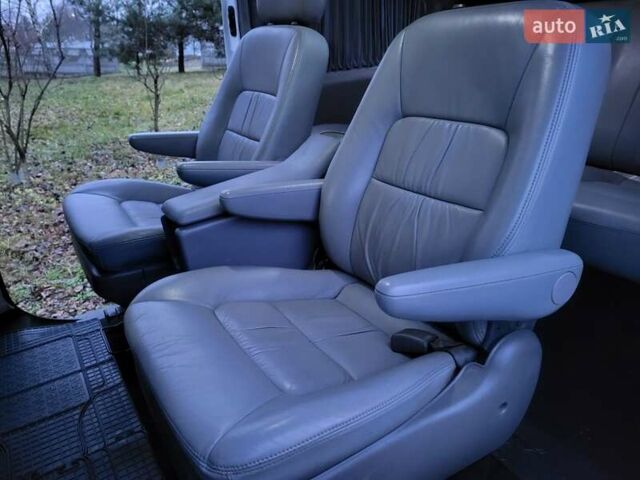 Белый Рено Трафик, объемом двигателя 2 л и пробегом 207 тыс. км за 11890 $, фото 76 на Automoto.ua