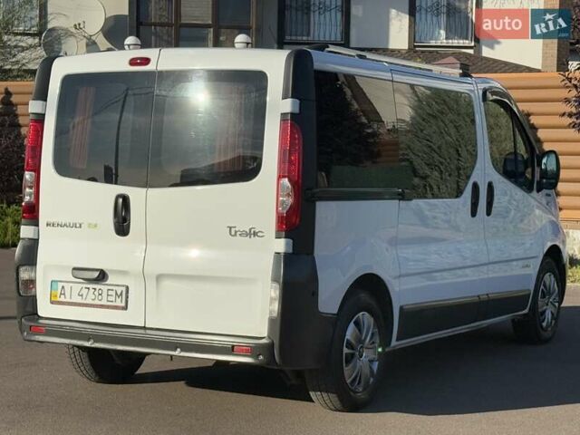 Белый Рено Трафик, объемом двигателя 2 л и пробегом 200 тыс. км за 11500 $, фото 23 на Automoto.ua