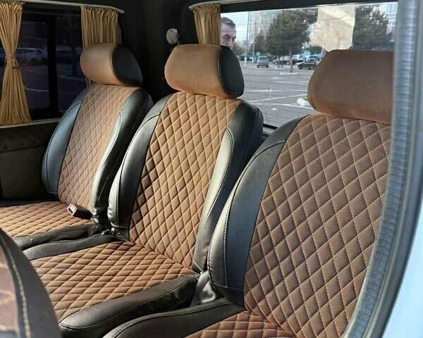 Білий Рено Трафік, об'ємом двигуна 2.5 л та пробігом 340 тис. км за 10999 $, фото 11 на Automoto.ua