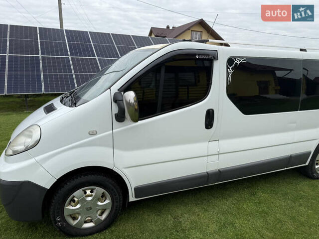 Білий Рено Трафік, об'ємом двигуна 2 л та пробігом 285 тис. км за 12200 $, фото 5 на Automoto.ua