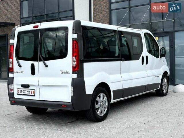 Білий Рено Трафік, об'ємом двигуна 2 л та пробігом 210 тис. км за 14990 $, фото 9 на Automoto.ua
