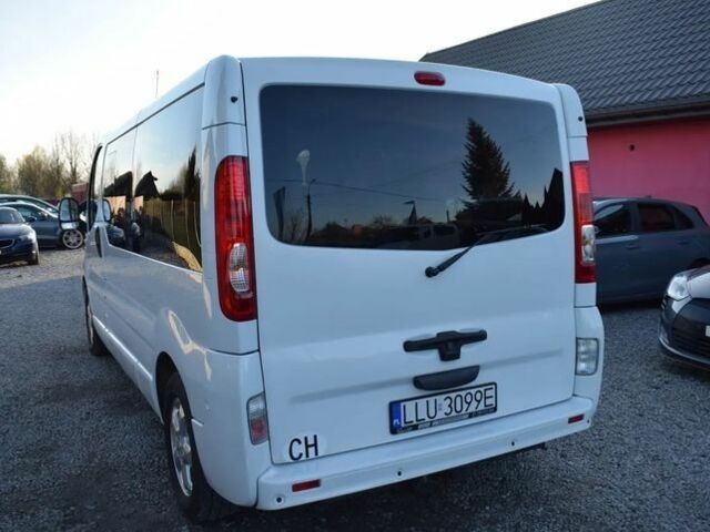 Белый Рено Трафик, объемом двигателя 2 л и пробегом 200 тыс. км за 8100 $, фото 5 на Automoto.ua