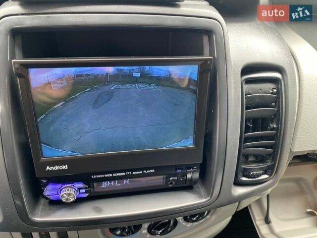 Белый Рено Трафик, объемом двигателя 2 л и пробегом 320 тыс. км за 12250 $, фото 33 на Automoto.ua