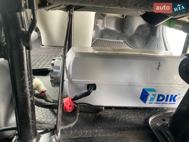 Белый Рено Трафик, объемом двигателя 2 л и пробегом 320 тыс. км за 12250 $, фото 53 на Automoto.ua