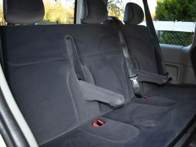 Белый Рено Трафик, объемом двигателя 2 л и пробегом 200 тыс. км за 8100 $, фото 3 на Automoto.ua