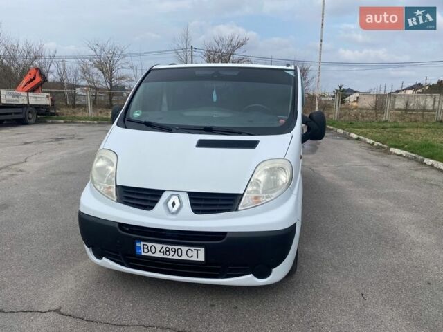 Белый Рено Трафик, объемом двигателя 2 л и пробегом 320 тыс. км за 12250 $, фото 14 на Automoto.ua