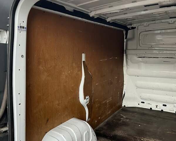 Белый Рено Трафик, объемом двигателя 2 л и пробегом 400 тыс. км за 9000 $, фото 10 на Automoto.ua