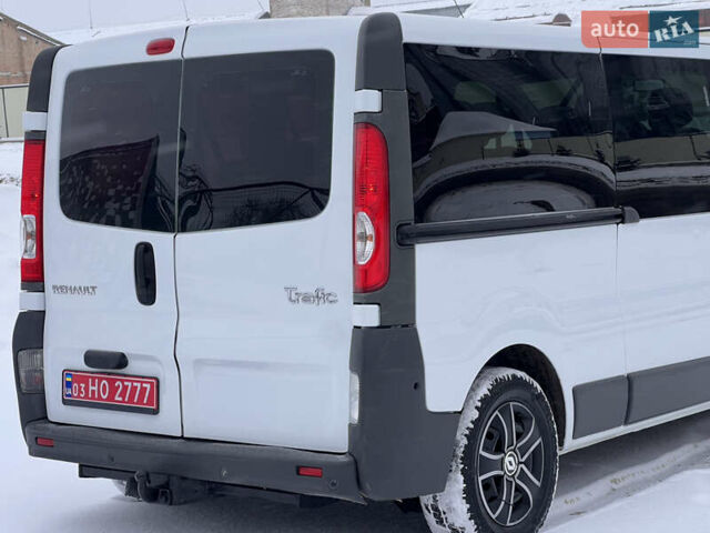 Белый Рено Трафик, объемом двигателя 2 л и пробегом 298 тыс. км за 13150 $, фото 8 на Automoto.ua