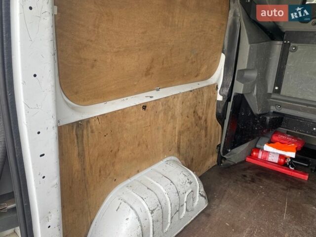 Белый Рено Трафик, объемом двигателя 2 л и пробегом 320 тыс. км за 12250 $, фото 59 на Automoto.ua