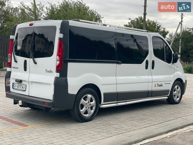 Белый Рено Трафик, объемом двигателя 2 л и пробегом 270 тыс. км за 14500 $, фото 15 на Automoto.ua