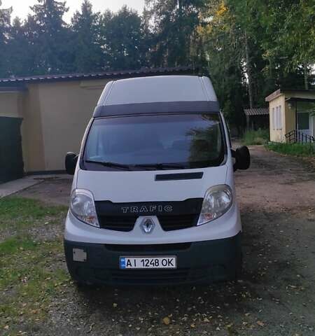 Белый Рено Трафик, объемом двигателя 2 л и пробегом 378 тыс. км за 10900 $, фото 6 на Automoto.ua