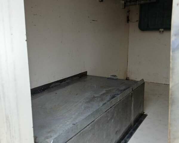 Білий Рено Трафік, об'ємом двигуна 2 л та пробігом 390 тис. км за 9500 $, фото 23 на Automoto.ua