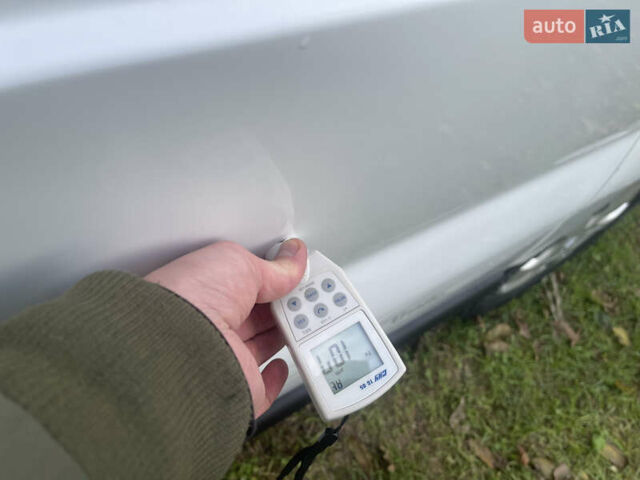 Белый Рено Трафик, объемом двигателя 2 л и пробегом 203 тыс. км за 9950 $, фото 100 на Automoto.ua