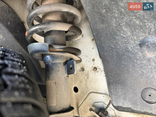 Белый Рено Трафик, объемом двигателя 2 л и пробегом 373 тыс. км за 12500 $, фото 15 на Automoto.ua