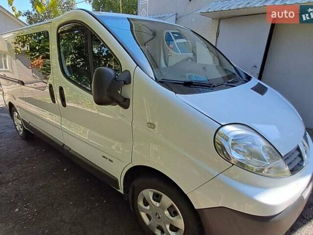Білий Рено Трафік, об'ємом двигуна 2 л та пробігом 255 тис. км за 14300 $, фото 24 на Automoto.ua