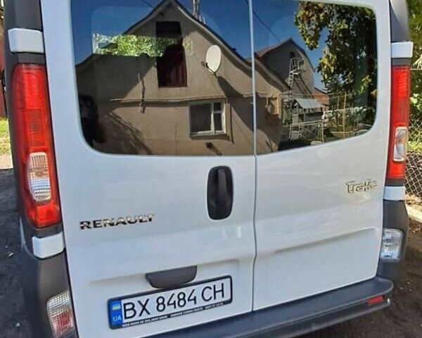 Білий Рено Трафік, об'ємом двигуна 2 л та пробігом 255 тис. км за 14300 $, фото 15 на Automoto.ua