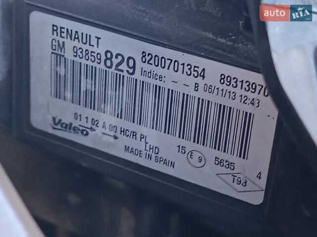 Білий Рено Трафік, об'ємом двигуна 2 л та пробігом 299 тис. км за 9999 $, фото 13 на Automoto.ua