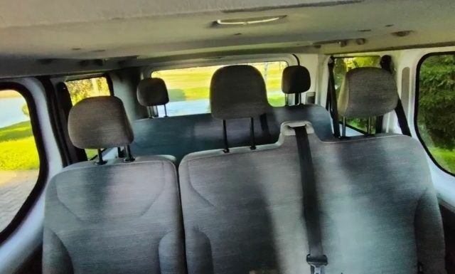 Белый Рено Трафик, объемом двигателя 2 л и пробегом 267 тыс. км за 9000 $, фото 13 на Automoto.ua