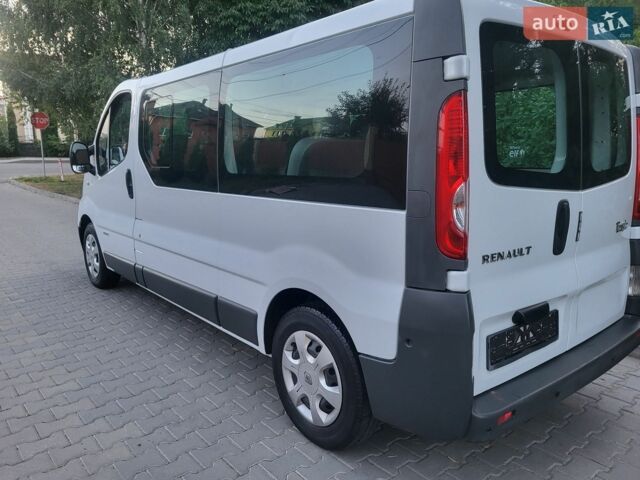 Белый Рено Трафик, объемом двигателя 2 л и пробегом 241 тыс. км за 14800 $, фото 16 на Automoto.ua