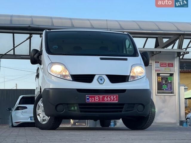 Білий Рено Трафік, об'ємом двигуна 2 л та пробігом 220 тис. км за 12850 $, фото 6 на Automoto.ua