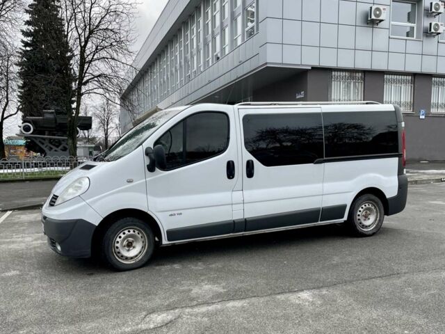 Білий Рено Трафік, об'ємом двигуна 2 л та пробігом 309 тис. км за 12500 $, фото 1 на Automoto.ua