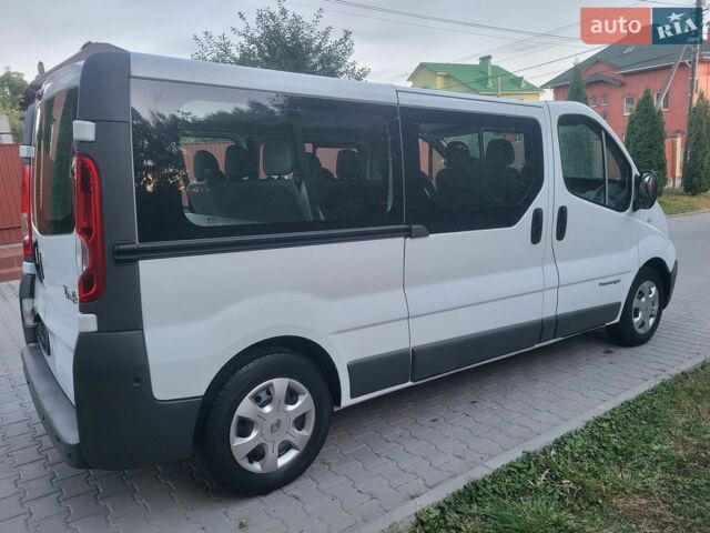 Белый Рено Трафик, объемом двигателя 2 л и пробегом 241 тыс. км за 14800 $, фото 23 на Automoto.ua