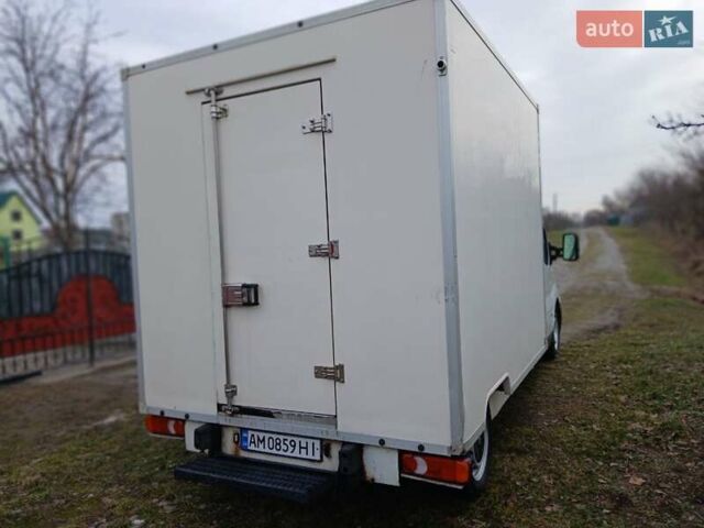 Білий Рено Трафік, об'ємом двигуна 2 л та пробігом 390 тис. км за 9500 $, фото 48 на Automoto.ua
