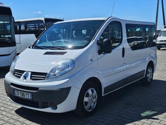 Белый Рено Трафик, объемом двигателя 2 л и пробегом 135 тыс. км за 8300 $, фото 6 на Automoto.ua