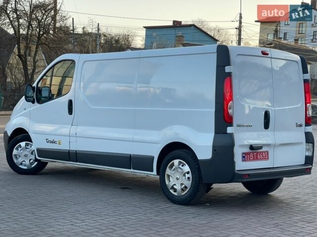 Білий Рено Трафік, об'ємом двигуна 2 л та пробігом 220 тис. км за 12850 $, фото 11 на Automoto.ua