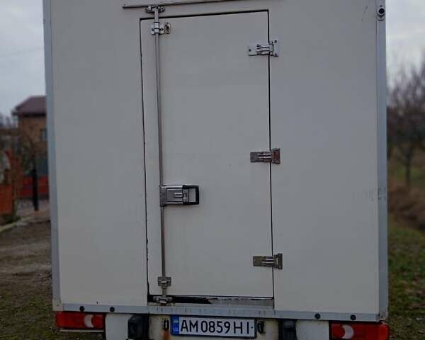 Білий Рено Трафік, об'ємом двигуна 2 л та пробігом 390 тис. км за 9500 $, фото 49 на Automoto.ua