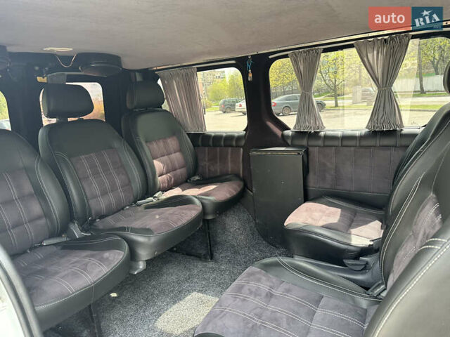 Белый Рено Трафик, объемом двигателя 1.6 л и пробегом 223 тыс. км за 13749 $, фото 28 на Automoto.ua