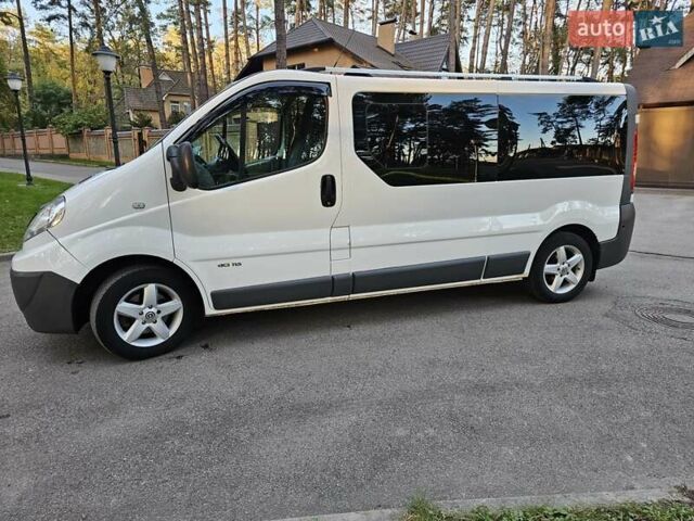Білий Рено Трафік, об'ємом двигуна 2 л та пробігом 249 тис. км за 16000 $, фото 9 на Automoto.ua