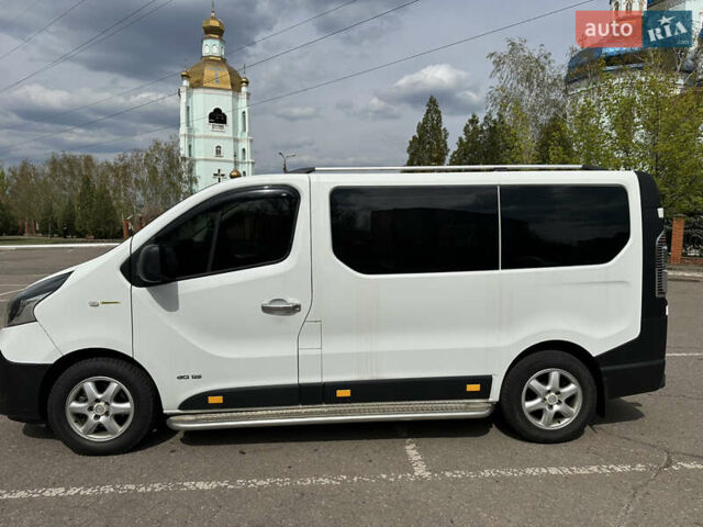 Белый Рено Трафик, объемом двигателя 1.6 л и пробегом 223 тыс. км за 13749 $, фото 6 на Automoto.ua