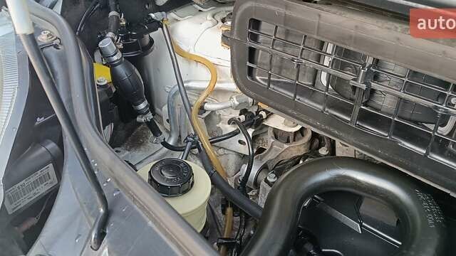 Белый Рено Трафик, объемом двигателя 2 л и пробегом 363 тыс. км за 13350 $, фото 53 на Automoto.ua